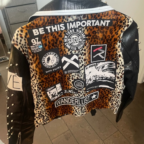 Leather jacket - Picture 1 of 2